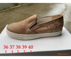 Stock calzature unisex 65 paia