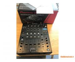 Pioneer CDJ-3000, Pioneer DJM-A9 , Pioneer CDJ 2000NXS2, Pioneer DJM 900NXS2, Pioneer DJ DJM-V10